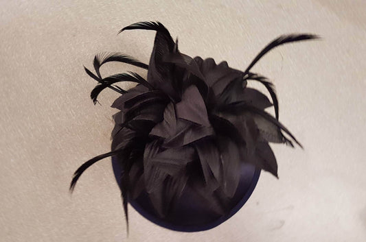 Black Fascinator Hat. Wedding, Wedding,Cocktail  tea party hat
