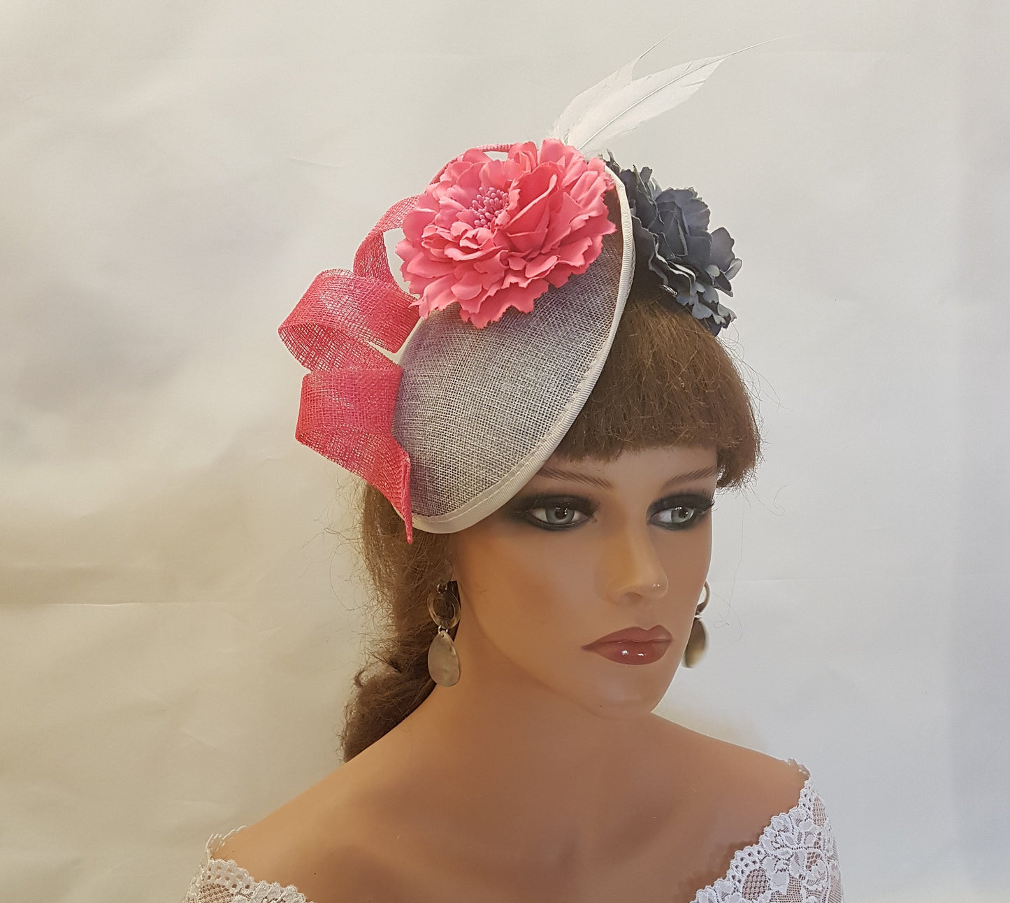 GREY & PINK Hat FASCINATOR with Feathers, Grey and Pink flowers Wedding,Mother of bride an Groom Derby,Ascot Cocktail Ladies hat fascinator