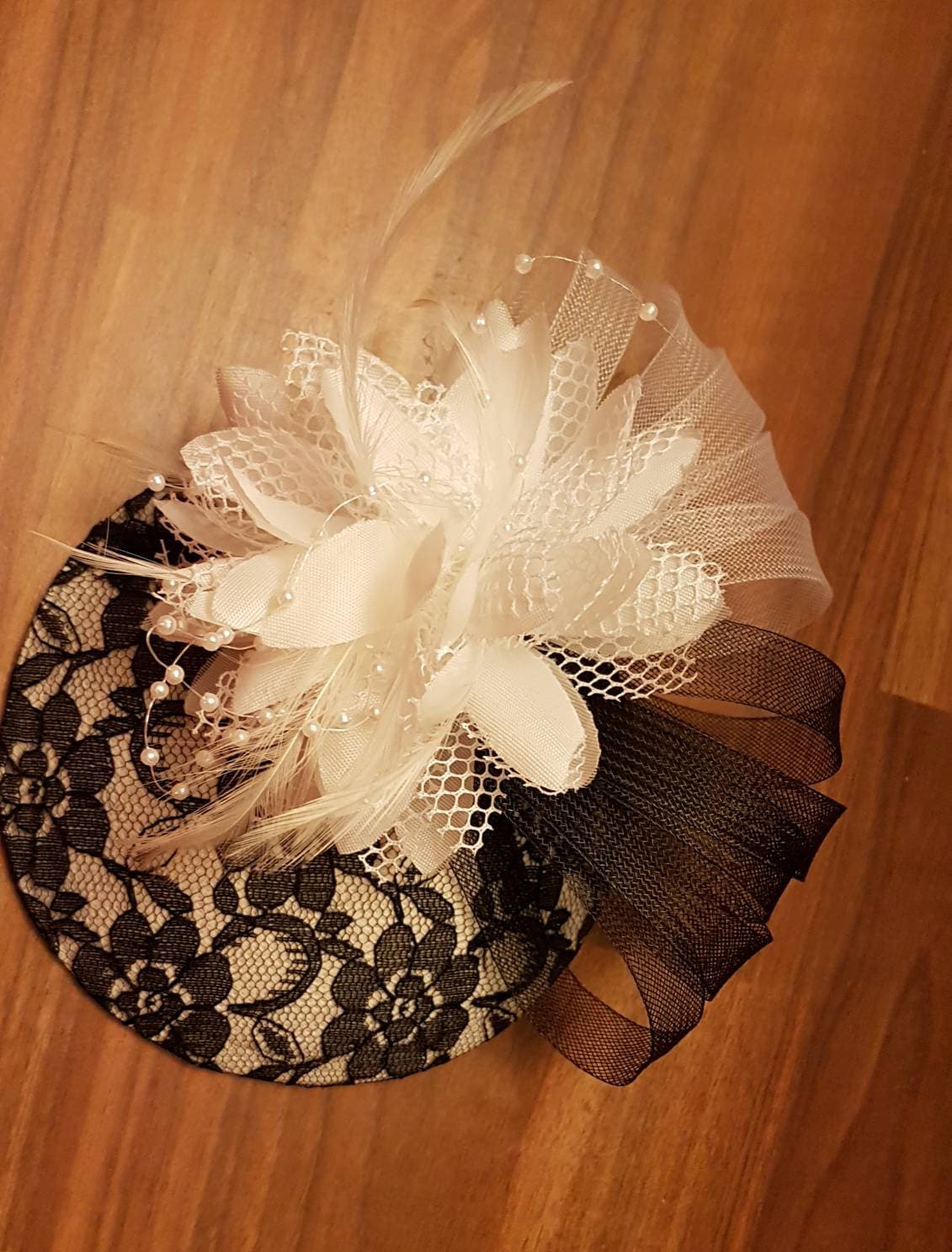 Hat Fascinator,Wedding hat Cocktail hat, Race Wedding,Church Goodwood revival,Prom Hat fascinator #Black & White feather hat fascinator