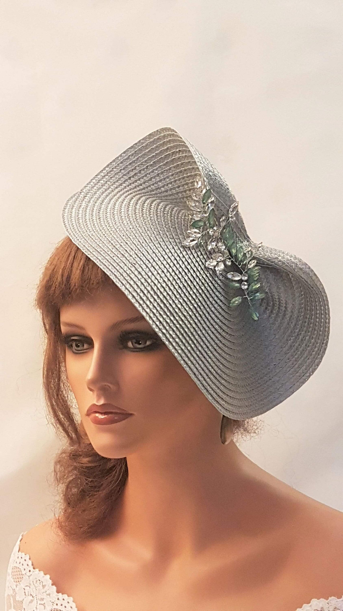SILVER Grey FASCINATOR hat with Sparkly Jewel. Derby Royal Ascot Wedding Mother of Bride Cocktail,Church,Party Fascinator Hat