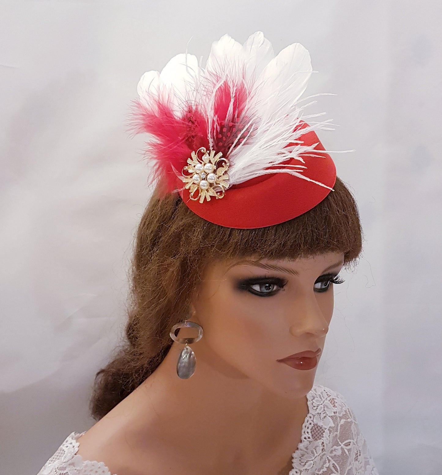 Cappello Fascinator Cappello rosso Fascinator Cappello di piume Royal Ascot Kentucky Derby, matrimonio, corsa, cocktail, chiesa fascinator Colore personalizzato