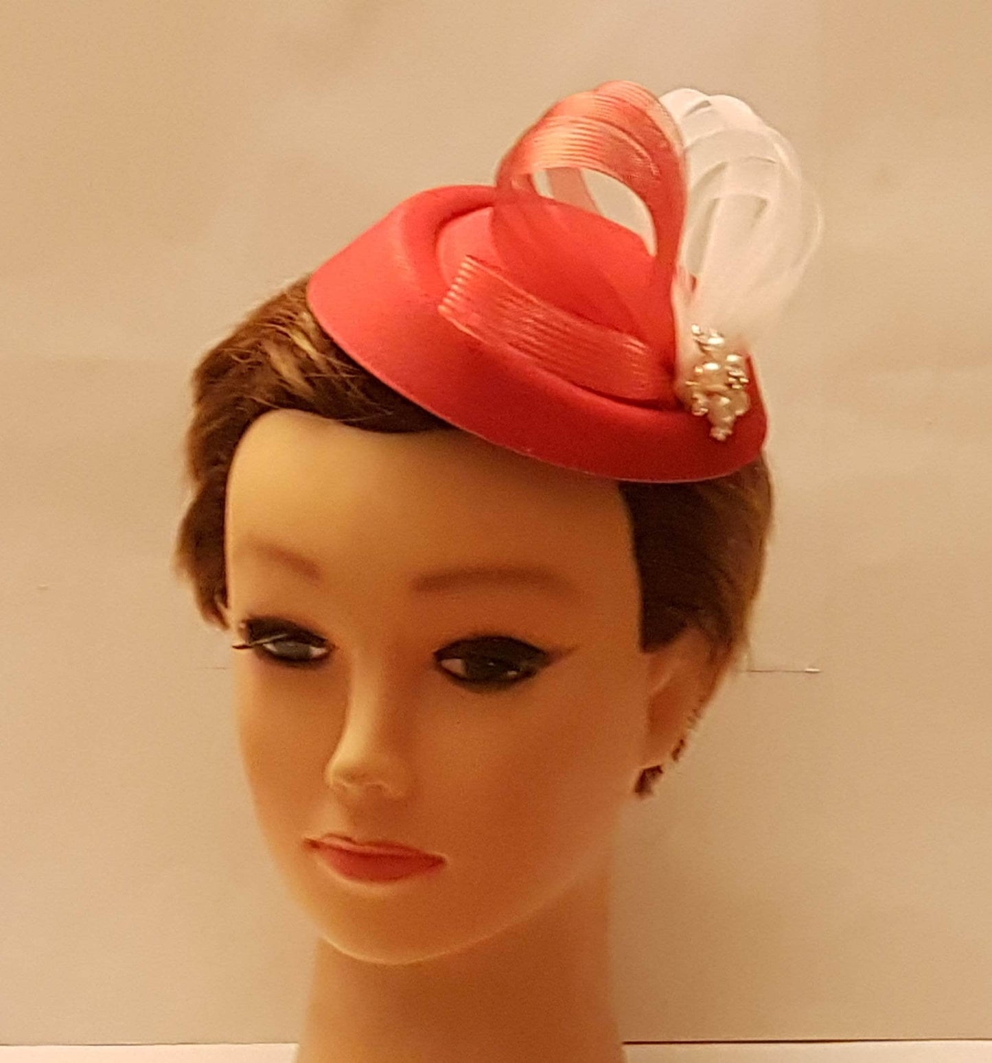 Fascinator, Ascot hat ,Wedding,Ladies Day, Cocktail hat,Wedding Hats, Red,Brown, Black, Ivory , White Hat fascinator