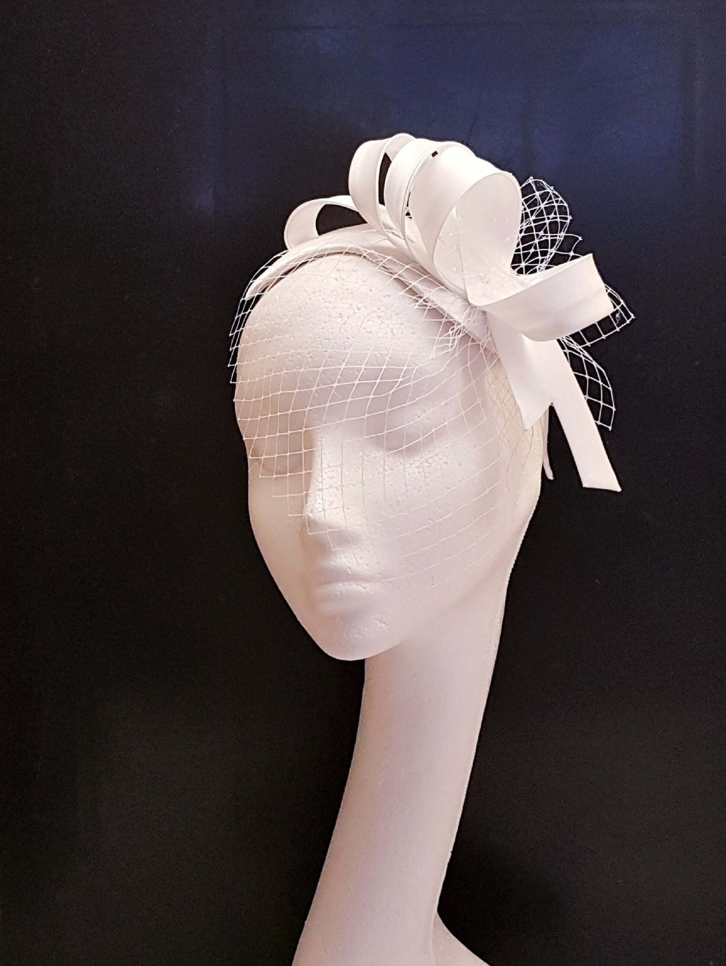 Birdcage veil fascinator Hat. White, Ivory Bridal fascinator with Mini veil. WEDDING HAT fascinator-EleganceFascinator