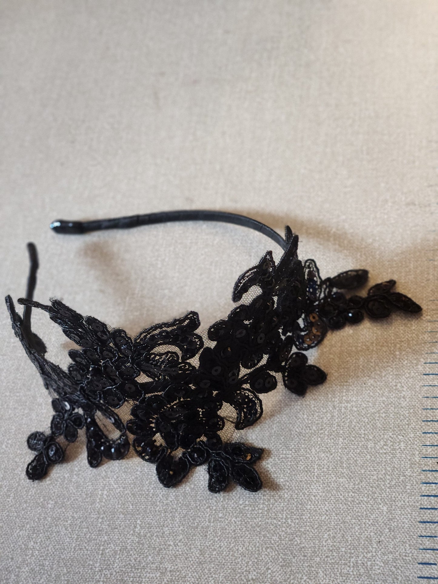 Fascinator Vintage Black Lace Headband Fascinator Cocktail,Wedding,party,Prom, Girls Headpiece Black Lace headdress. Black headband