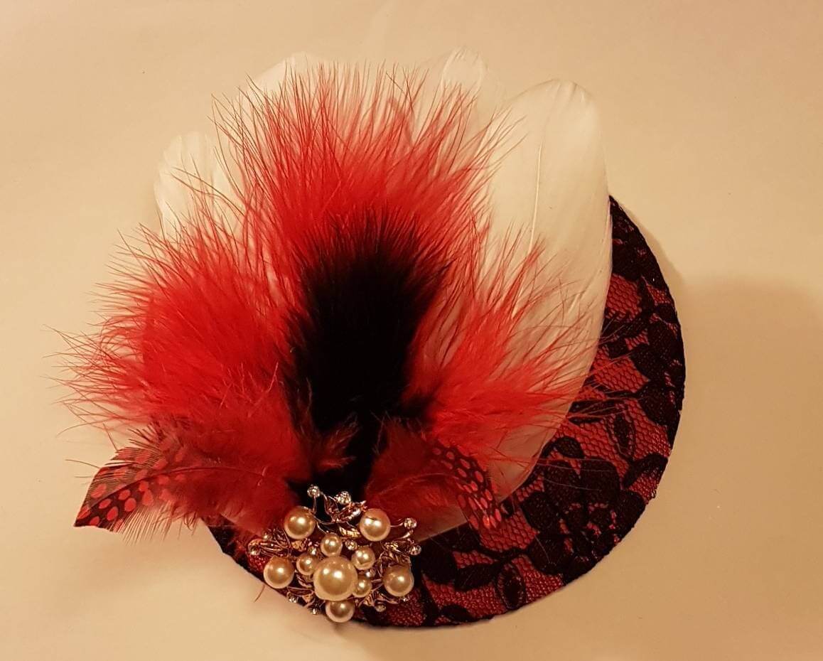 Wedding hat, hair accessory, Red & Black feather facinator, Bridal Feather Fascinator, Feather Hairpiece clip, Christmas feather fascinator