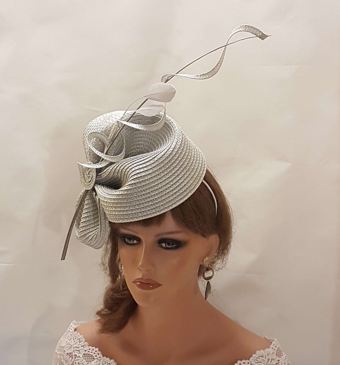 SILVER Grey Hat fascinator large saucer hatinator Womens Royal Ascot, hat Church,Derby Race Wedding Party hat Mother of Bride/Groom Hatinat
