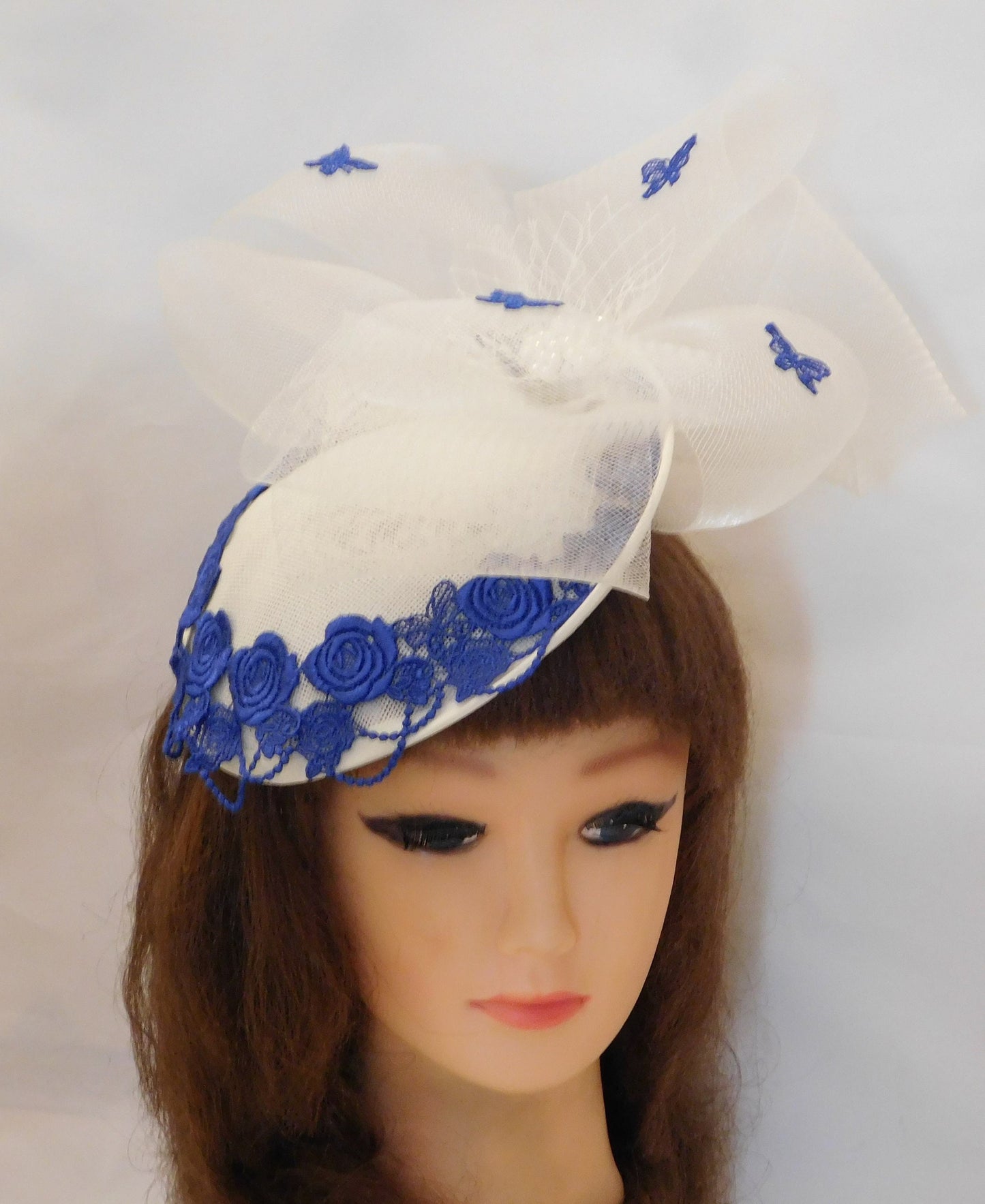 IVORY, WHITE and BLUE Hat Fascinator Wedding hat Mother of bride, Derby, Ascot Race hat fascinator Ladies Hat Blue & Ivory Hat Fascinator