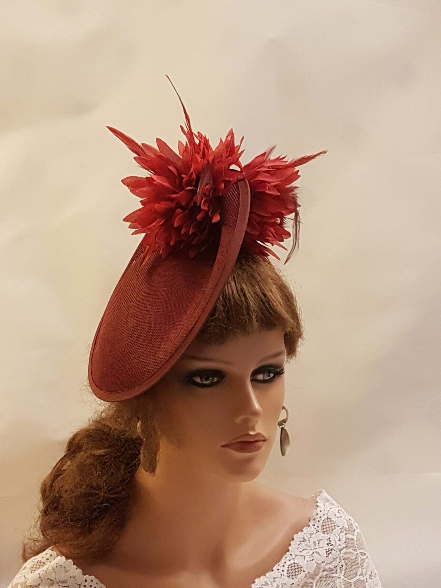 Fascinator BURGUNDY/MAROON Hat fascinator Feather #fascinator Wedding Race Cocktail Ladies day Ascot hat feather flower Maroon hatinator