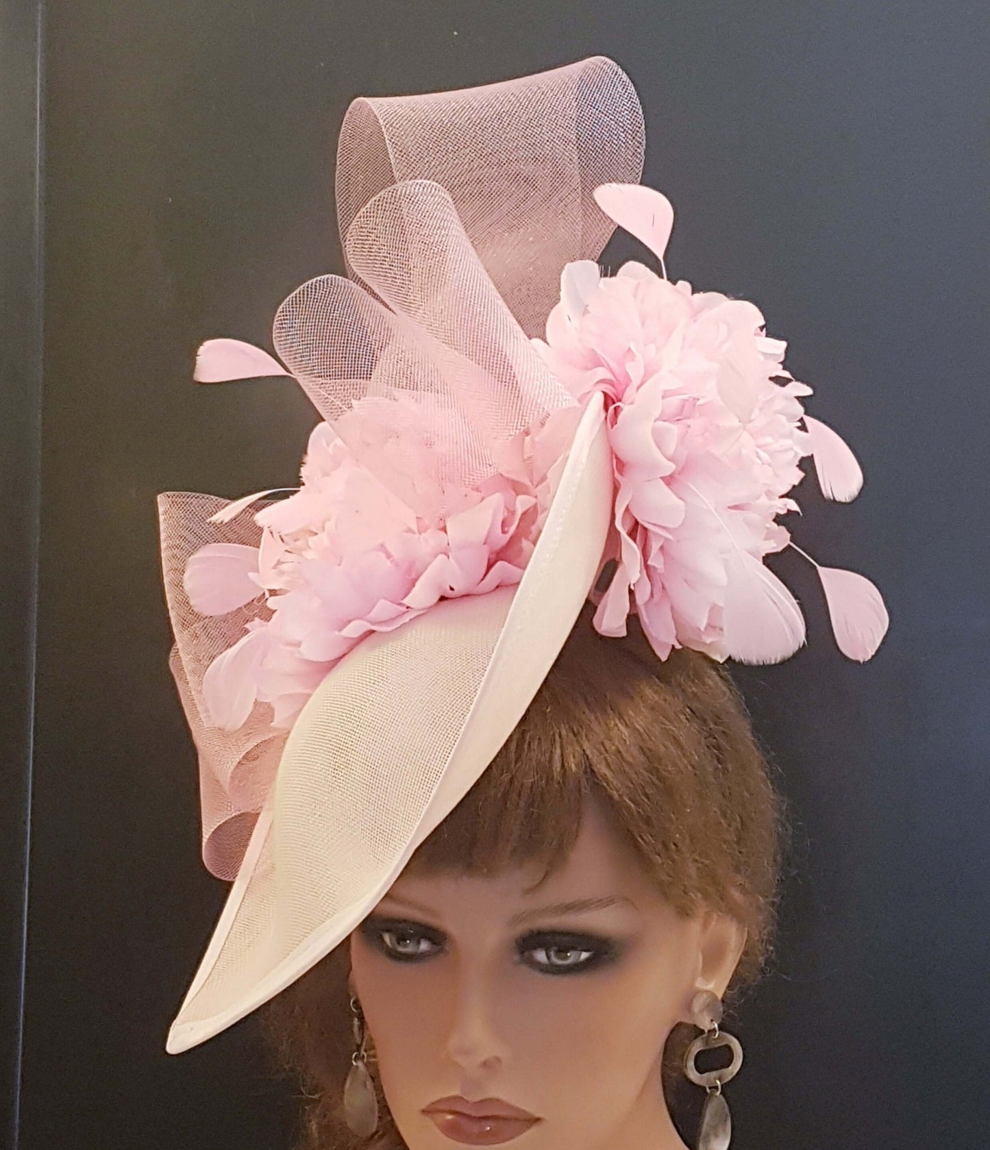 White & Pink Hat Fascinator Large hatinator with Feathers. Floral Church Derby Ascot Race Wedding Party hat Mother of Bride/Groom- EleganceFascinator
