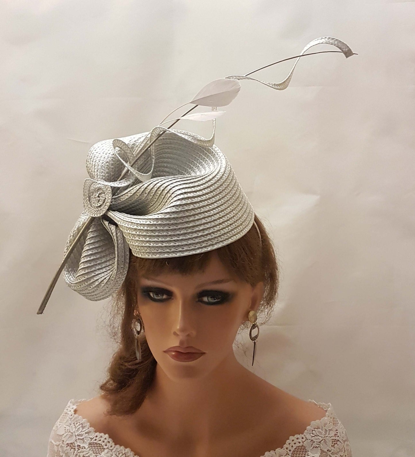 SILVER Grey Hat fascinator large saucer hatinator Womens Royal Ascot, hat Church,Derby Race Wedding Party hat Mother of Bride/Groom Hatinat