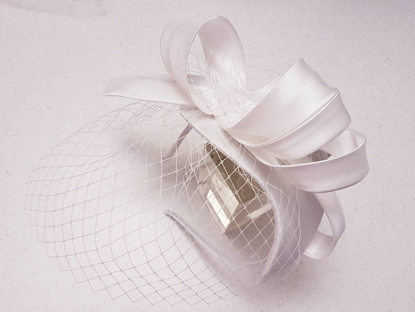 Birdcage veil fascinator Hat. White, Ivory Bridal fascinator with Mini veil. WEDDING HAT fascinator-EleganceFascinator