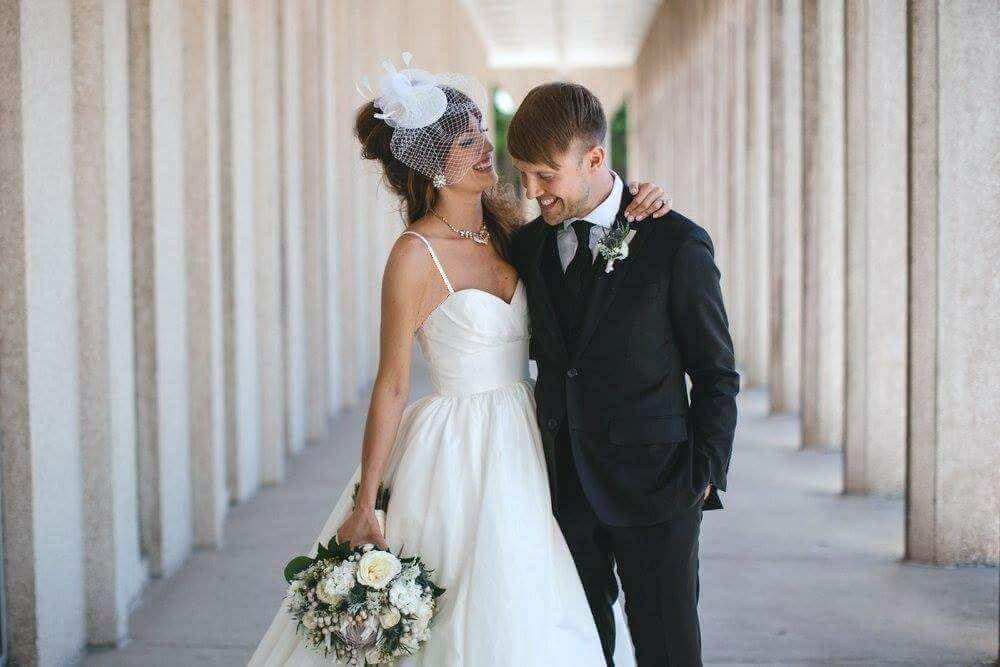 Bridal birdcage veil hat fascinator