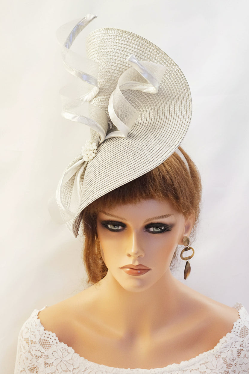 Gold Fascinator Ascot Races Fascinator Hat.Wedding,Derby,Mother of bride Hatinator.