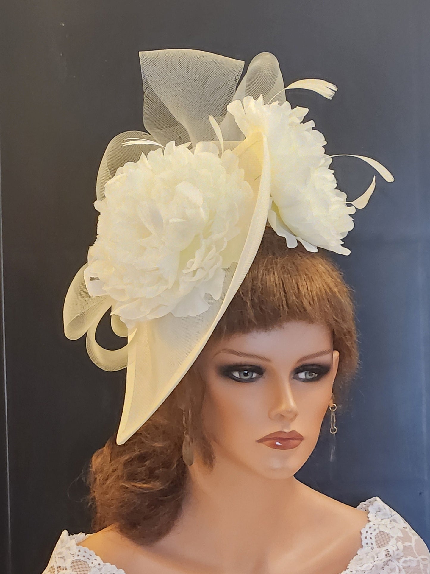 IVORY Fascinator Hat large Teardrop hatinator Floral #Fascinator Church Derby Ascot hat Wedding TeaParty Mother of Bride/Groom Hatinator