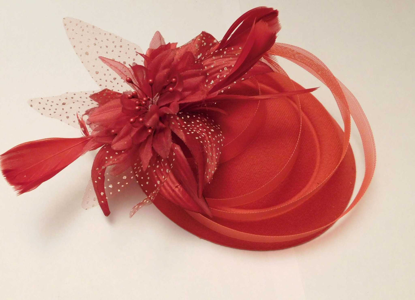 Red fascinator hat, 40s,50s RED Feather Pillbox hatinator