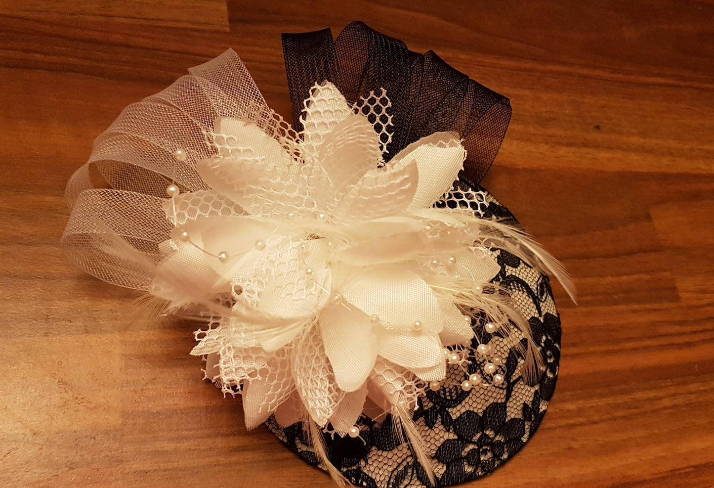 Hat Fascinator,Wedding hat Cocktail hat, Race Wedding,Church Goodwood revival,Prom Hat fascinator #Black & White feather hat fascinator
