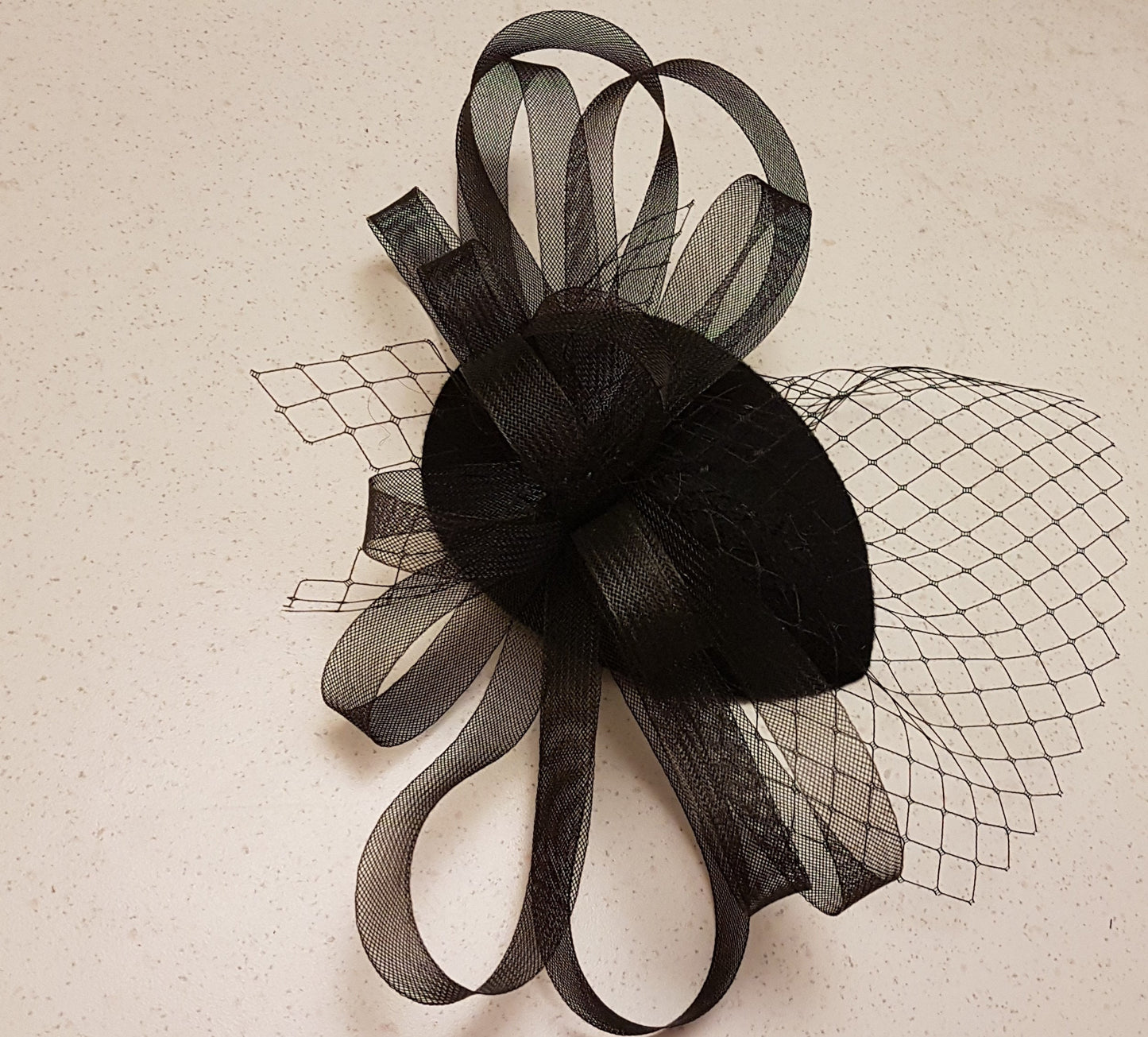 FASCINATOR Black mini birdcage veil Hat fascinator # fascinator Black , Fench net and Crin loops Hat fascinator, Hair accessory