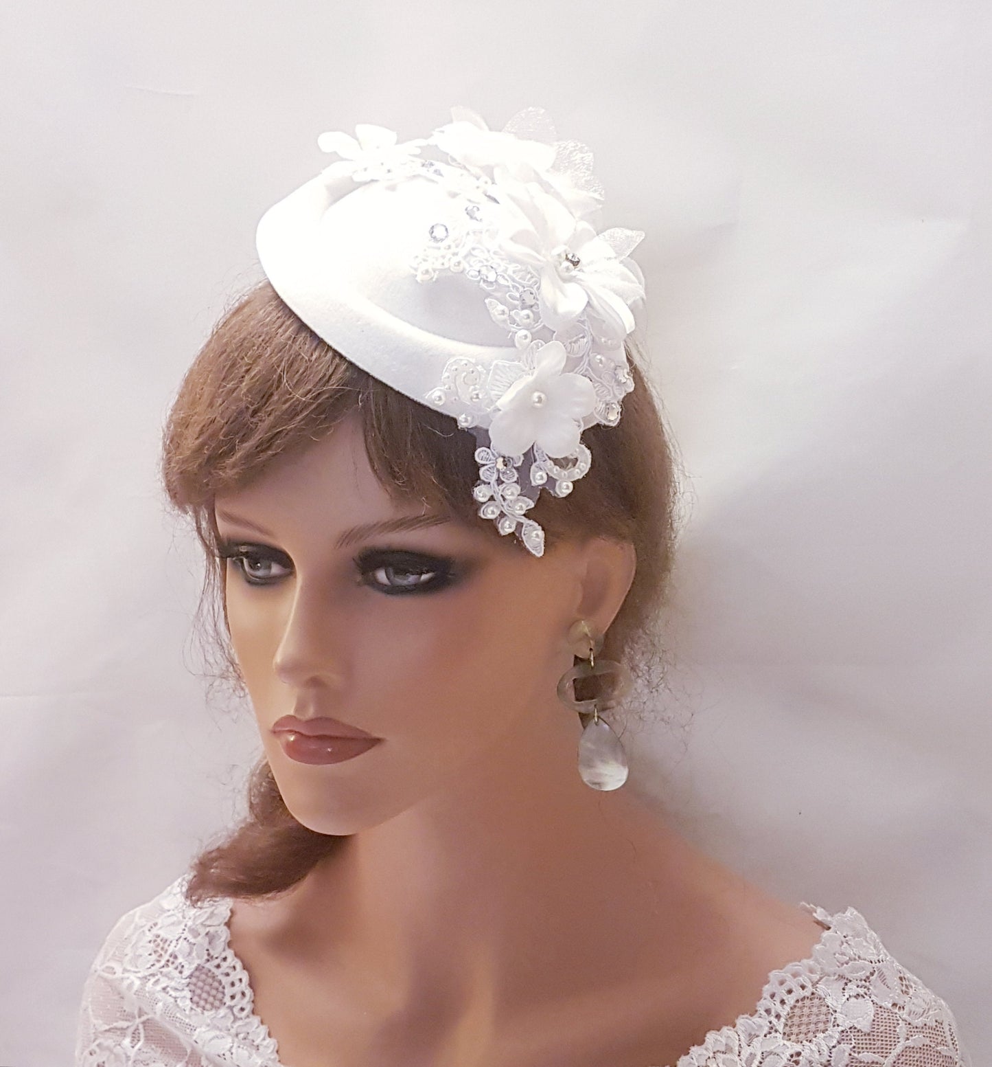 Bridal hat fascinator White, Ivory