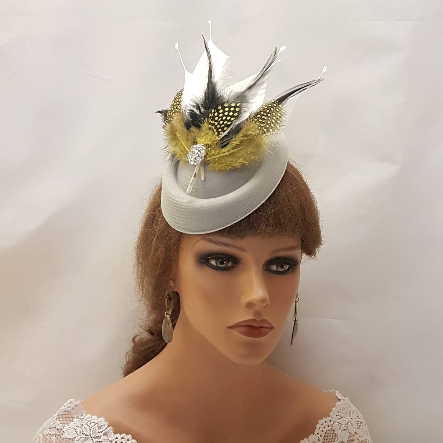 WHITE Fascinator Hat with Mustard Gold Black & White feathers. Ascot Wedding Race headpiece Hatinator for Women. Cocktail party Fascinator