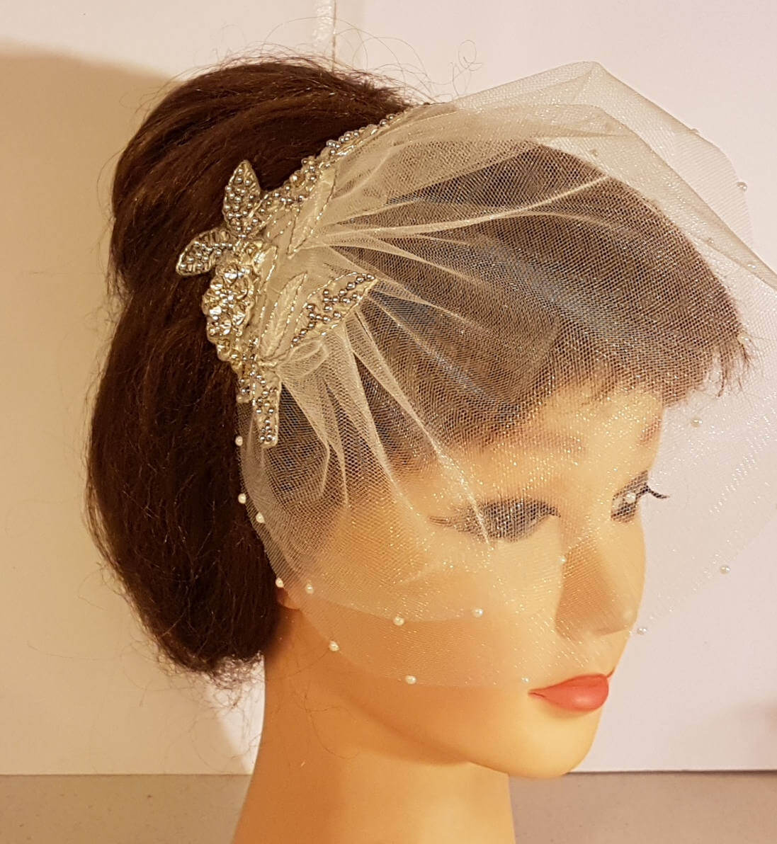 Fascinator veil, Bridal veil, mini blusher veil, Headpiece, flower applique Blusher, Wedding Hair Accessory, Bridal 2 Tier Tulle Head Piece