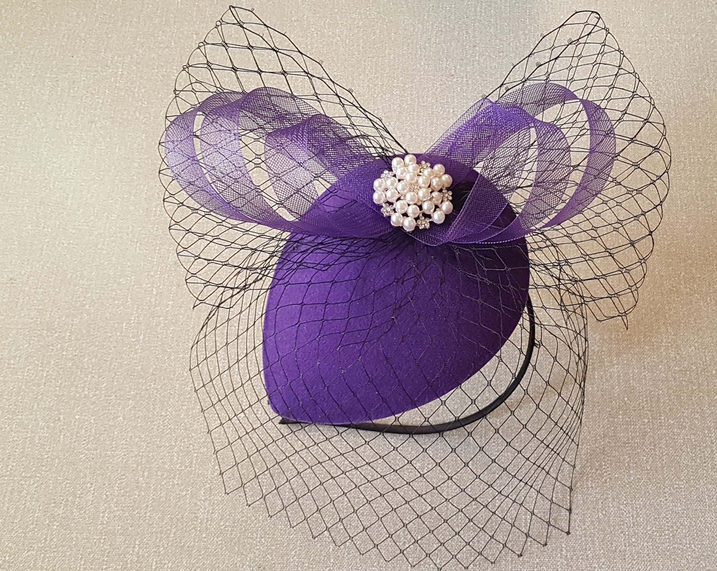 PURPLE FASCINATOR, Hat fascinator # Purple hat veil & Bow fascinator,Race,Cocktail hat, Ladies day,Ascot hat with Black mini birdcage veil