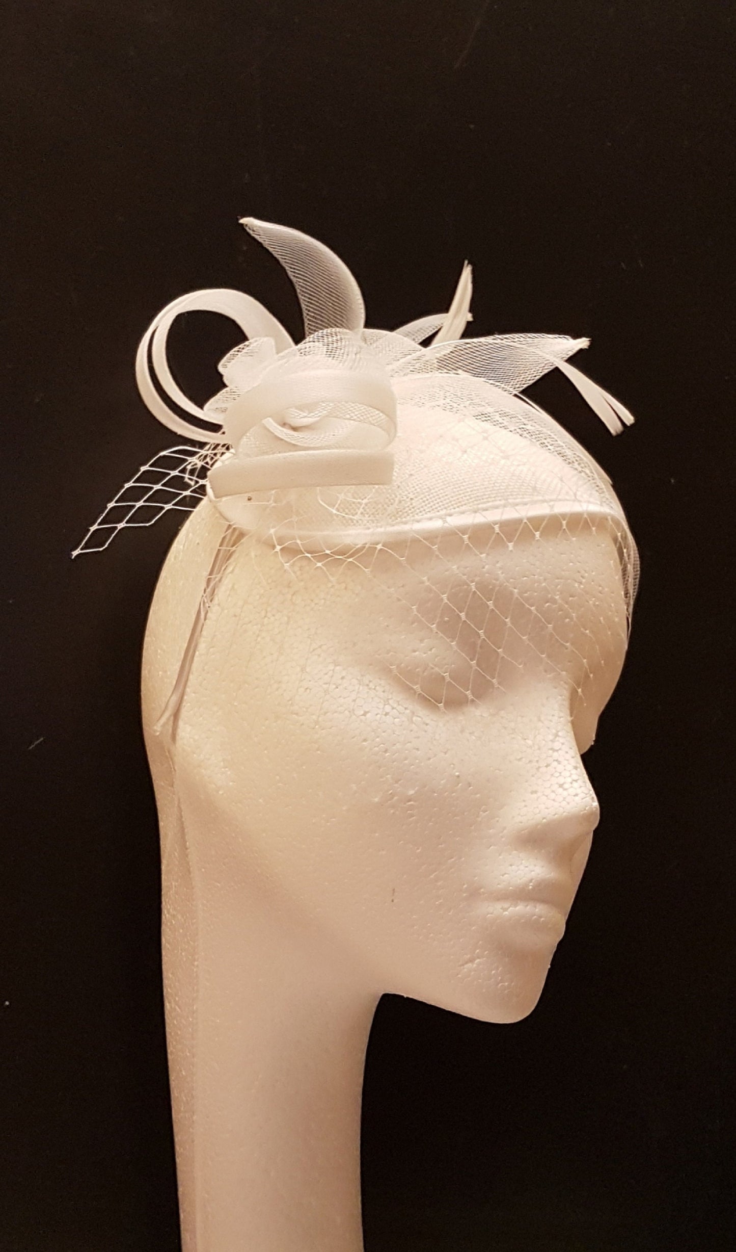 BRIDAL FASCINATOR White,Ivory wedding Birdcage veil fascinator Perfect Beige Bridal HAT Wedding hat headdress White Ivory Bridal Headdress