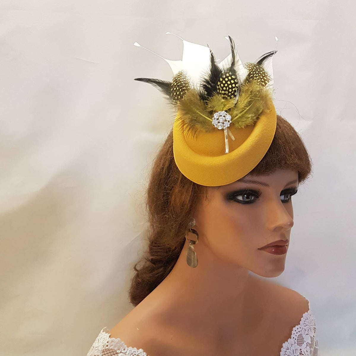 Fascinator Hat Mustard Gold Pillbox Hat fascinator #Mustard Gold Feather hat Ascot derby Wedding Race Cocktail Ladies Church hat fascinator