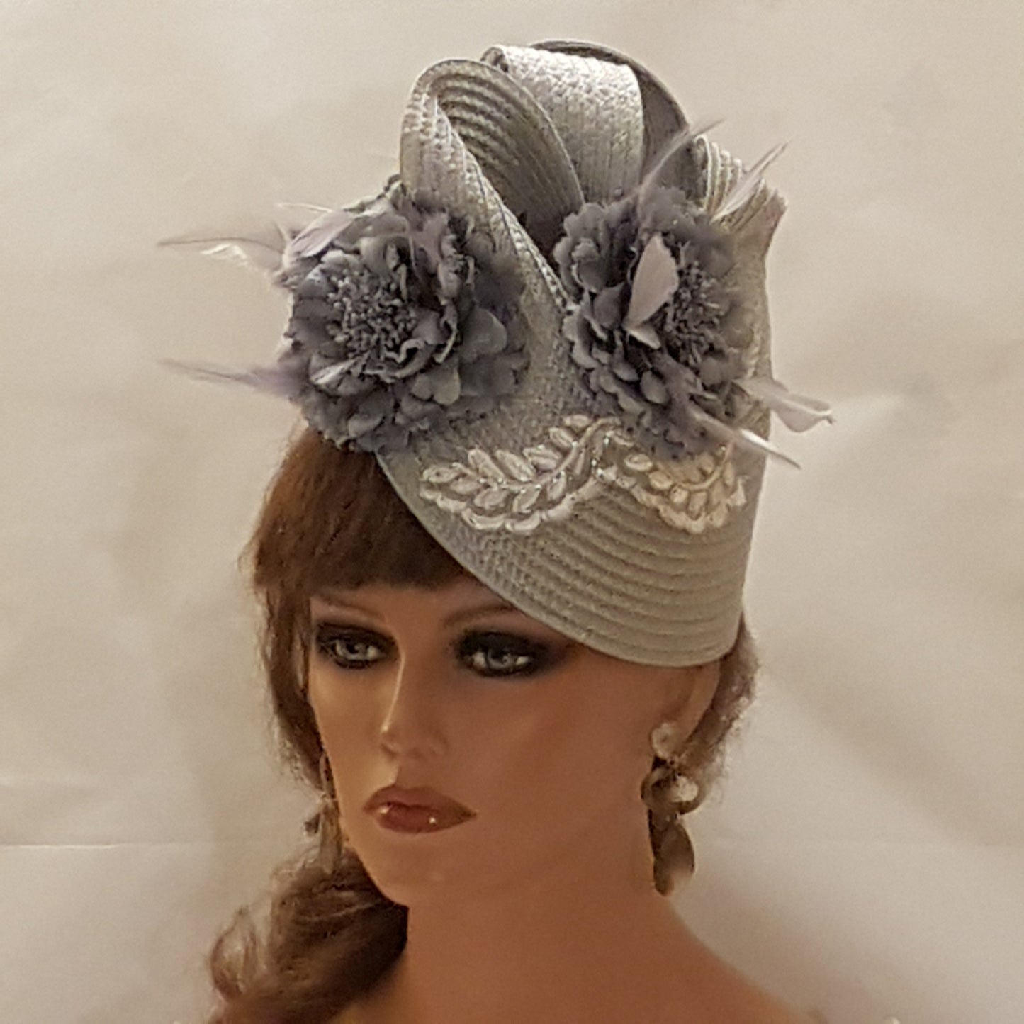 SILVER Grey Fascinator Straw weave Floral Hat fascinator Mother of Bride Mother hat