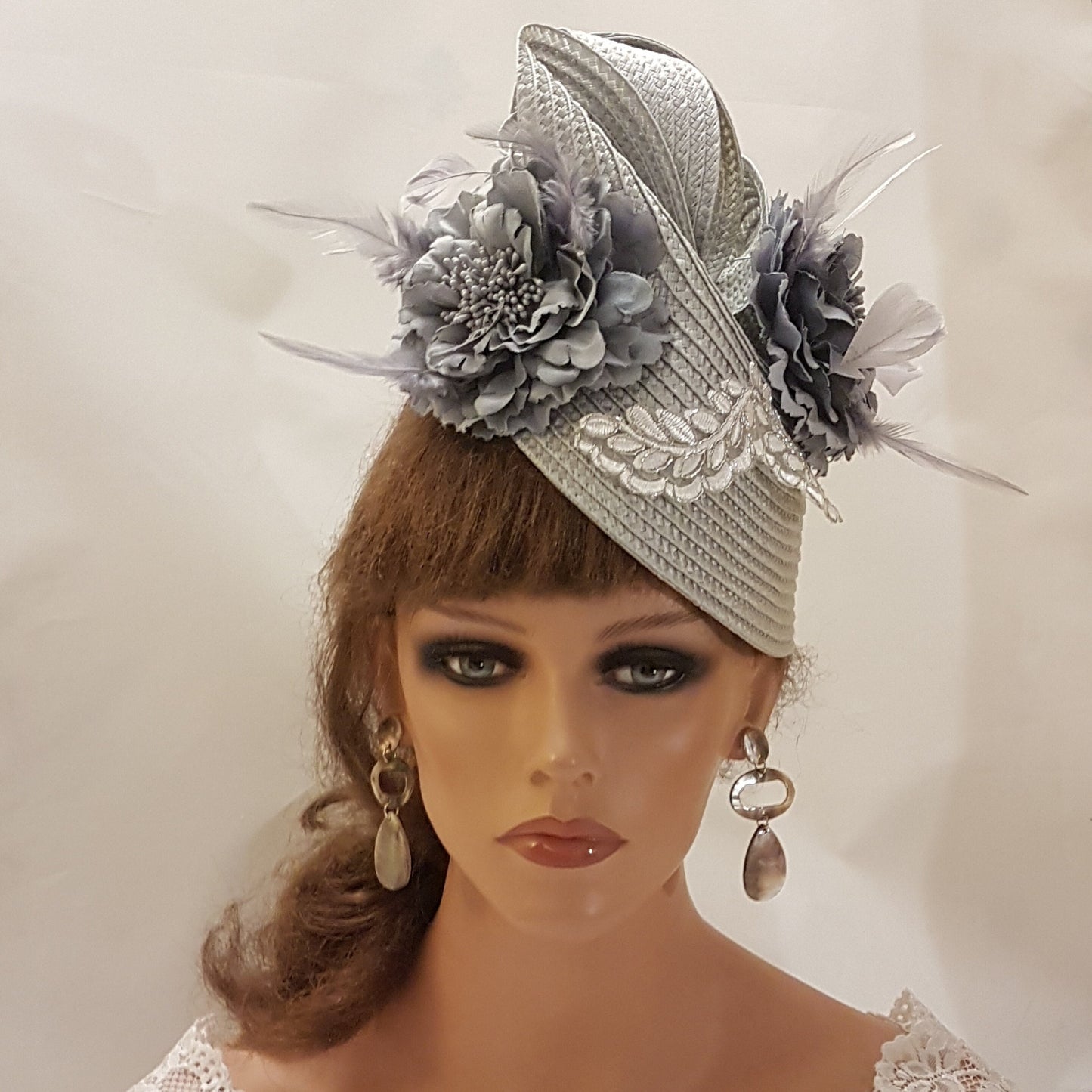 SILVER Grey Fascinator Straw weave Floral Hat fascinator Mother of Bride Mother hat