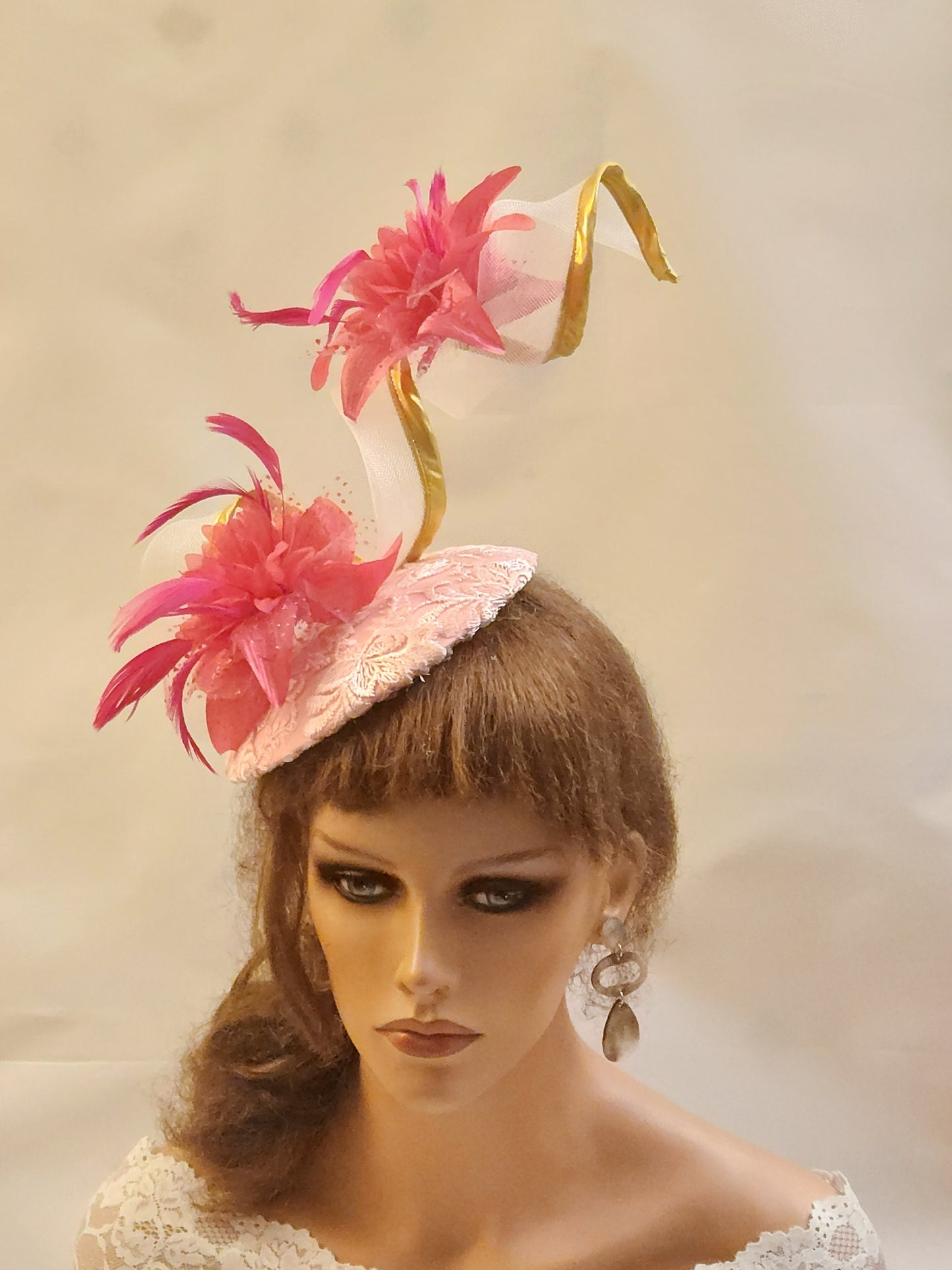 PINK HAT FASCINATOR  #Pink hat with Gold edge swirl Kentucky derby  Ascot hat fascinator Wedding, Race, Cocktail hat Church hat fascinator