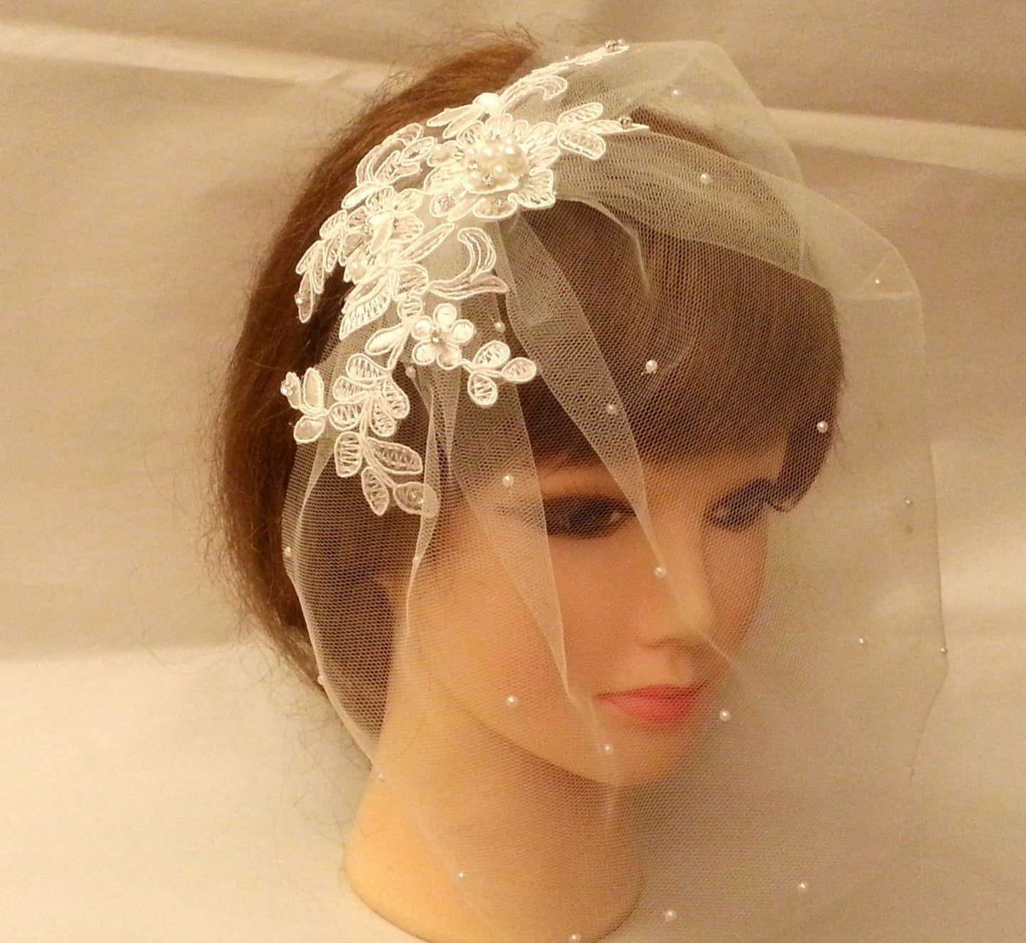 White, Ivory Tulle birdcage veil w Lace fascinator Diamonte Pearls Bridal veil Blusher veil Bandeaue veil