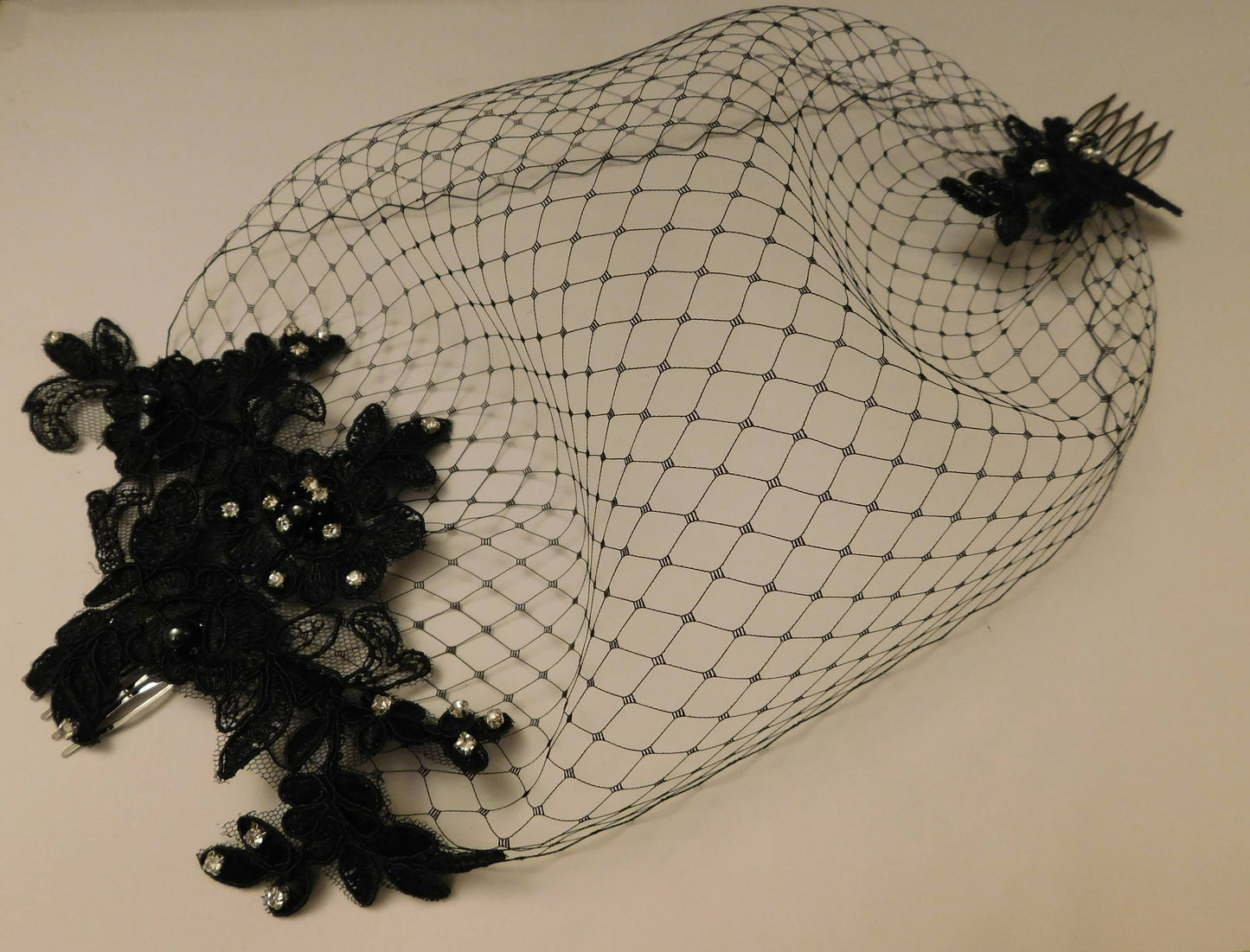 Black Birdcage veil Blusher Veil 9 inch Bandeau French net veil Black flower motif fascinator Black face veil Black french net birdcage veil