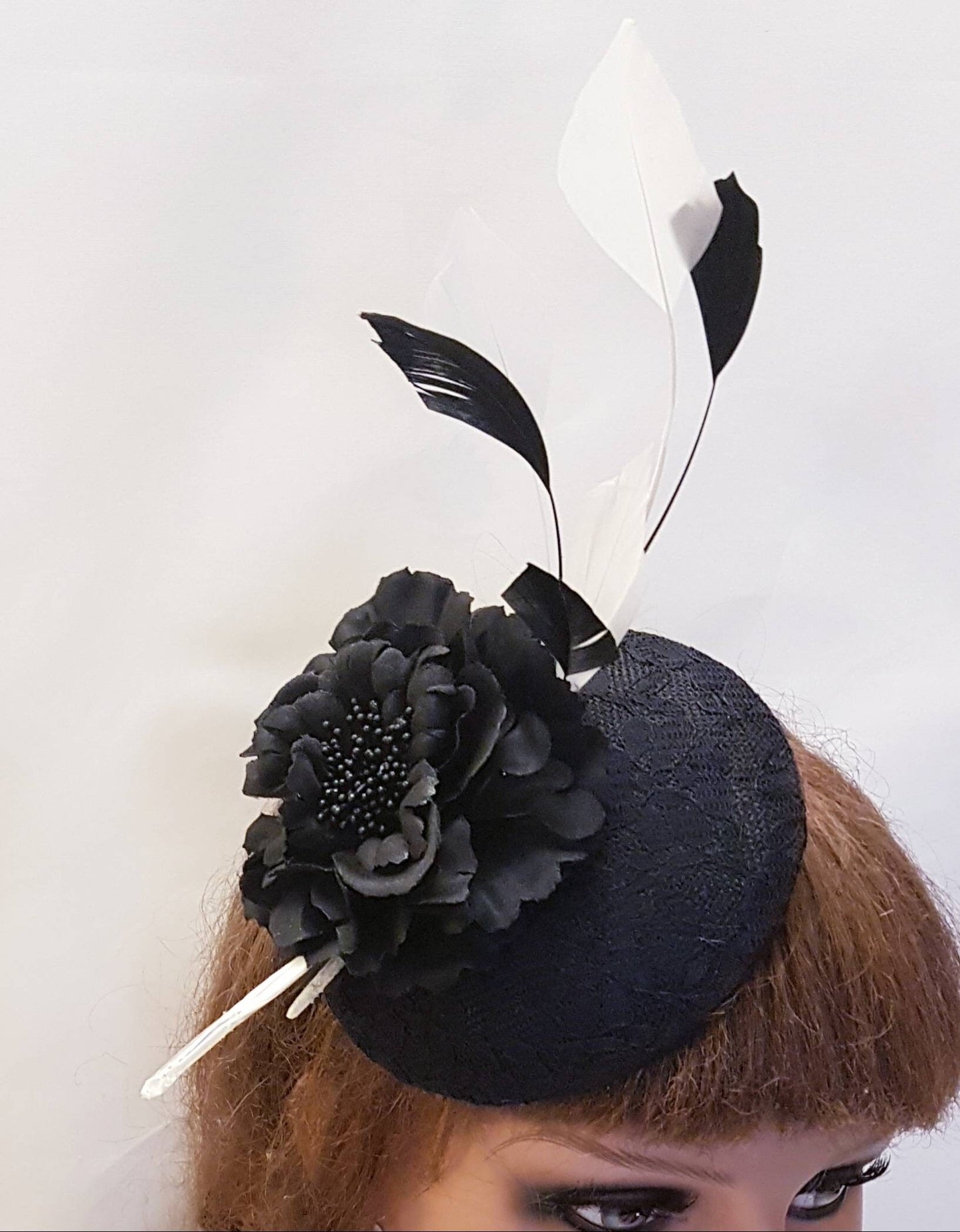 BLACK HAT Fascinator.Gorgeous  Black lace hat with Flower,black,white feathers. Wedding,Ceremoney hatinator, Cocktail ,Ascot Hat fascinator