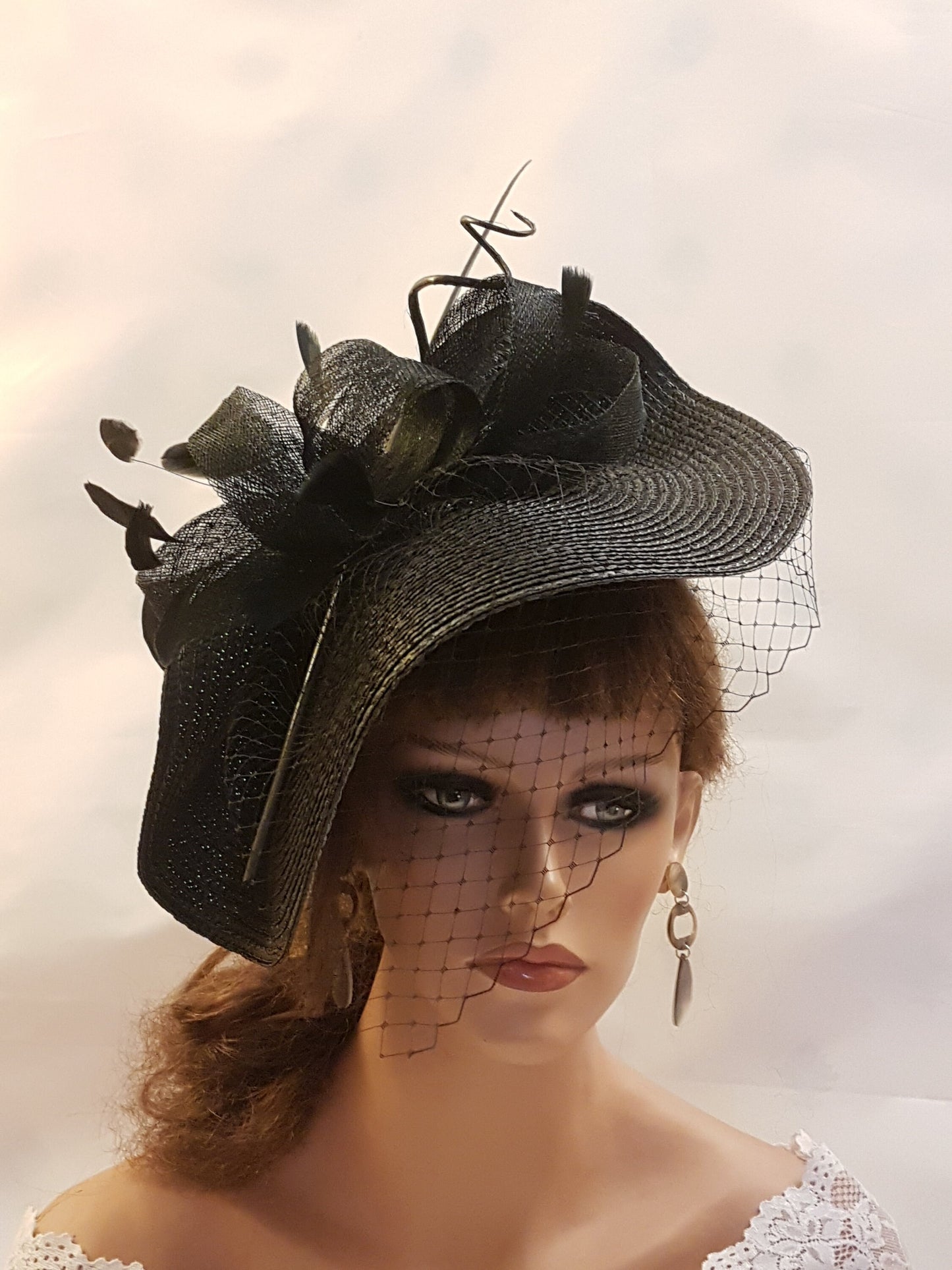 BLACK Hat Fascinator Large saucer Hatinator Long quil Feather French Nett Veil Wedding Ceremoney Mother of bride HatAscot Hat Fascinator