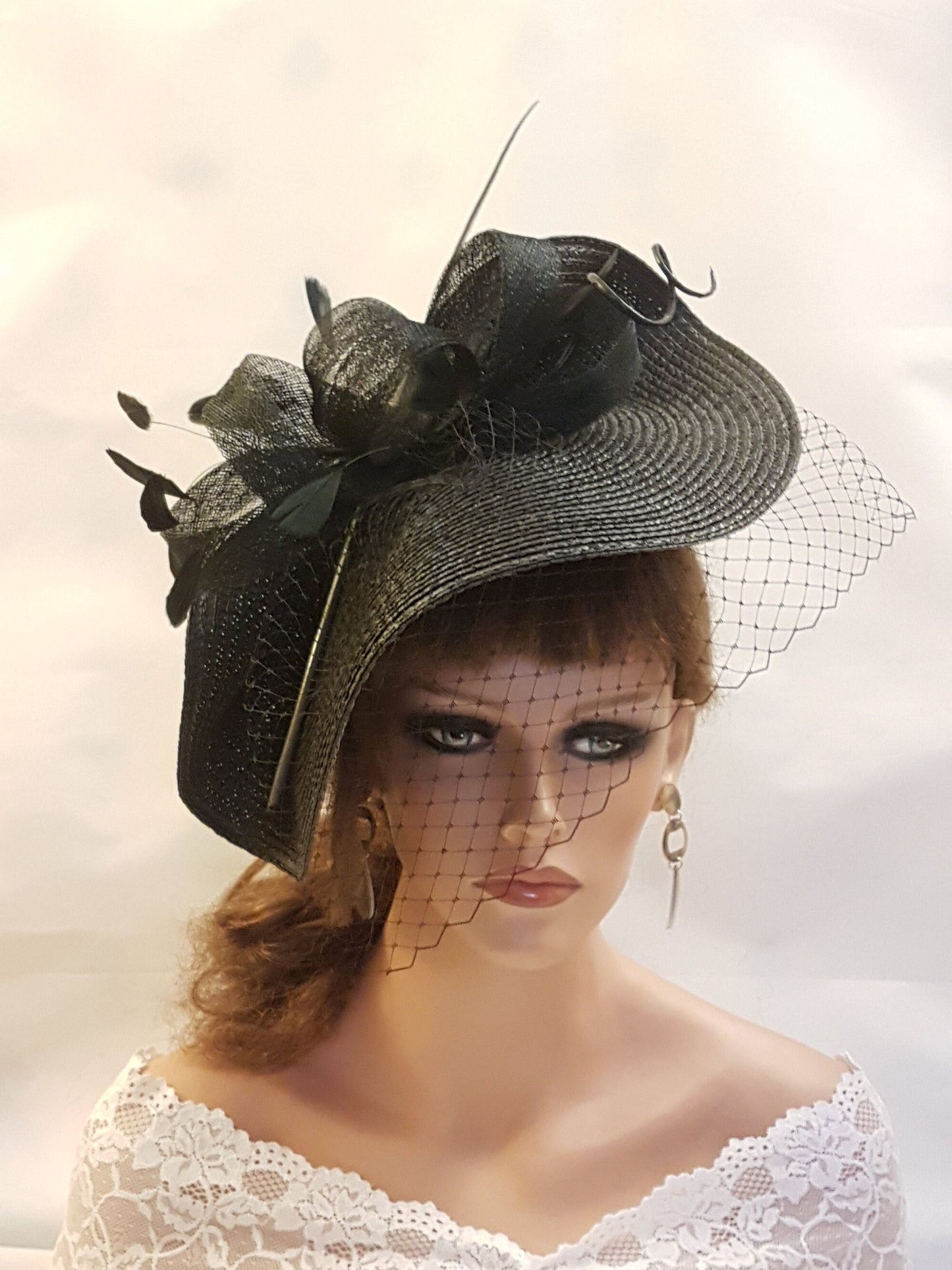 BLACK Hat Fascinator Large saucer Hatinator Long quil Feather French Nett Veil Wedding Ceremoney Mother of bride HatAscot Hat Fascinator