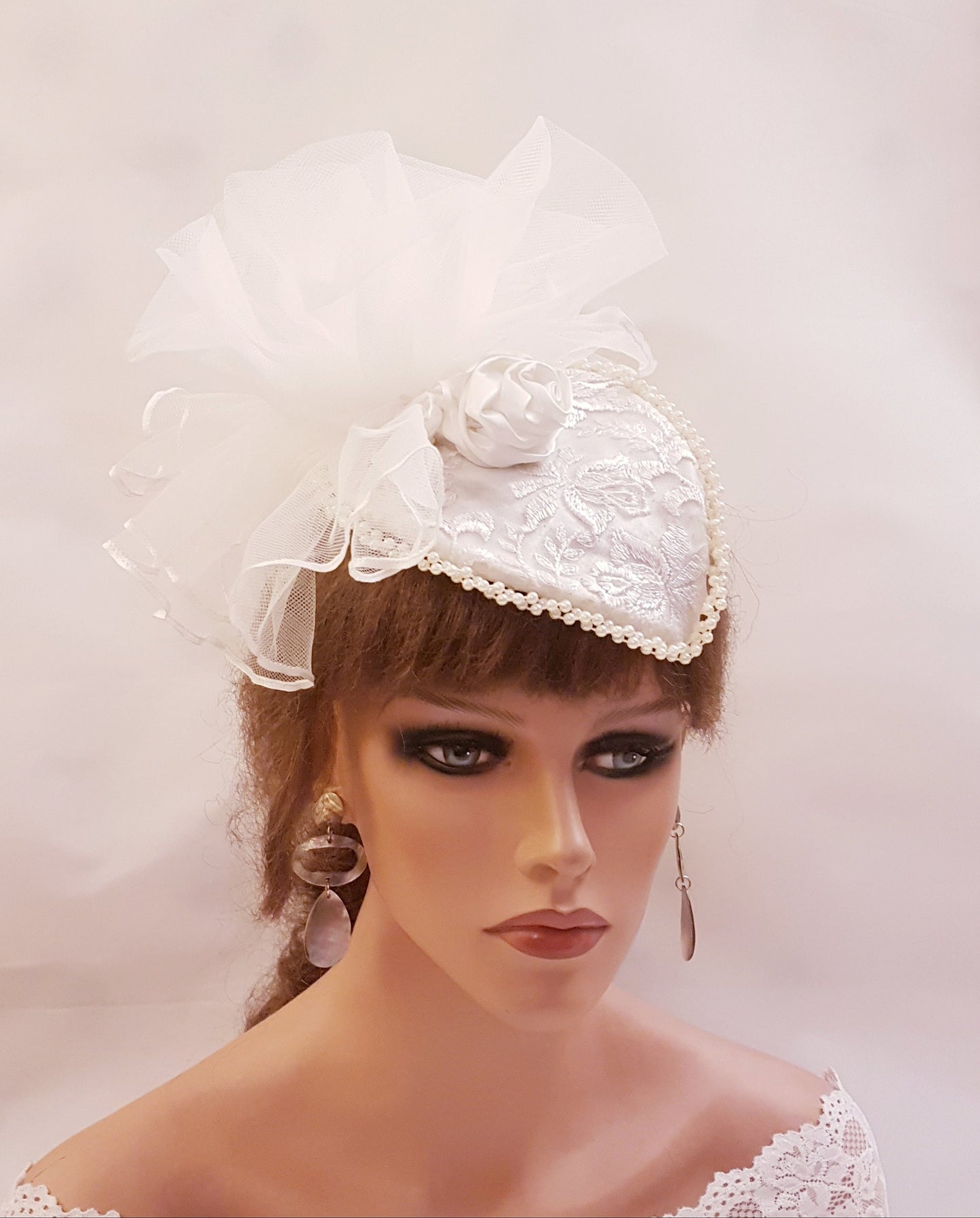 Voile de mariée et chapeau de mariée, voile de mariage, voile mi-long 2 pièces et coiffure d'inspiration vintage des années 1920. Coiffe de mariée unique.