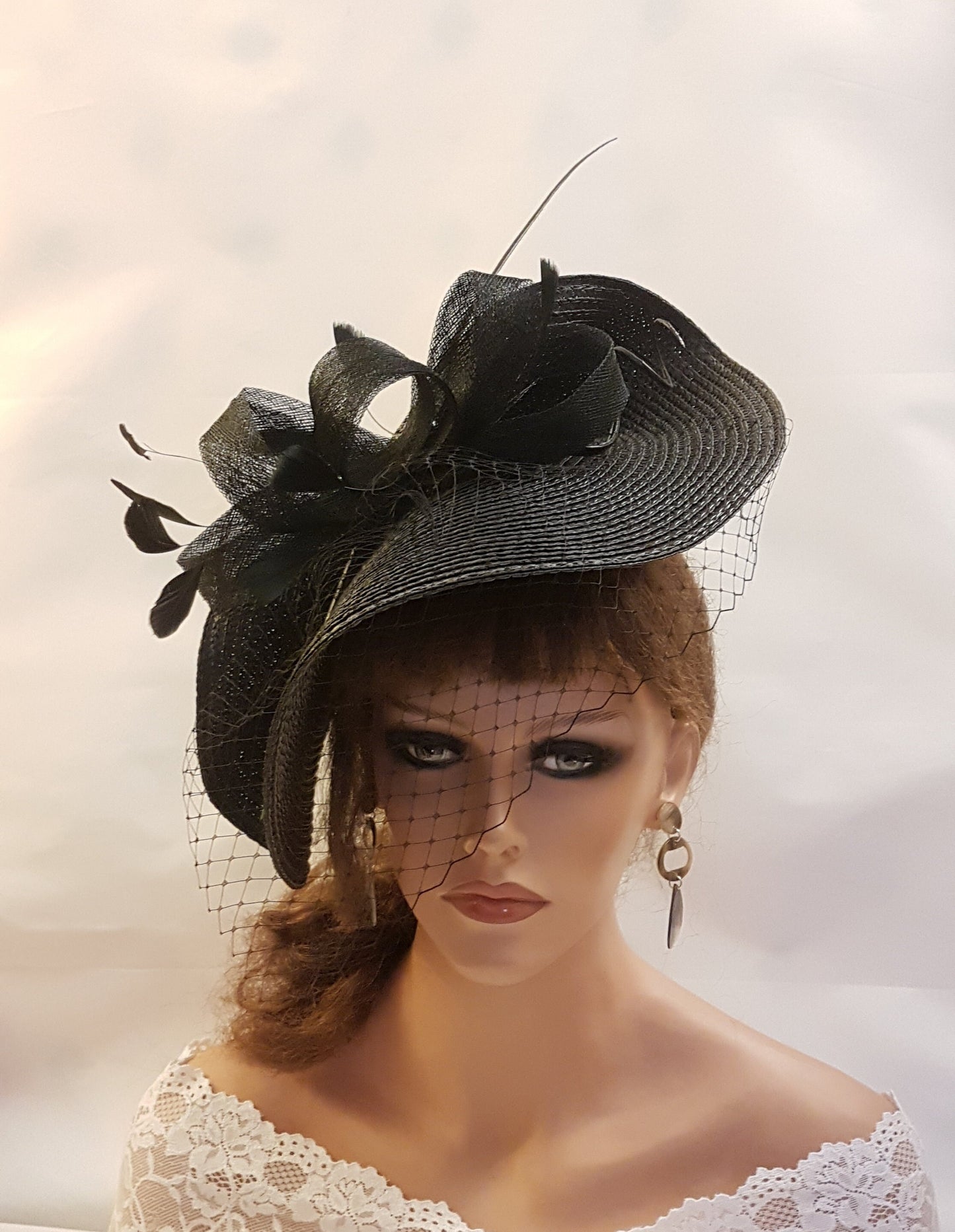 BLACK Hat Fascinator Large saucer Hatinator Long quil Feather French Nett Veil Wedding Ceremoney Mother of bride HatAscot Hat Fascinator