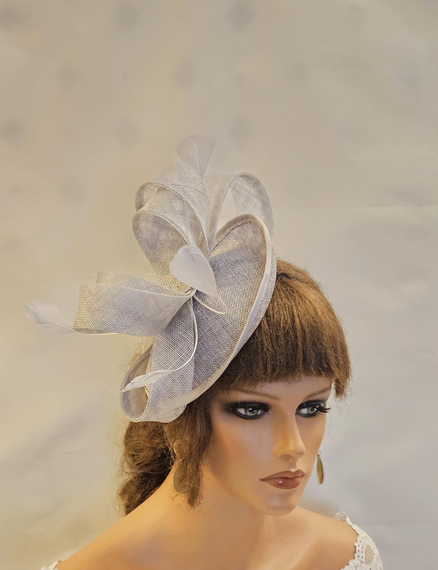 SILVER Grey fascinator Medium Saucer Sinamay loops Fascinator Wedding Ascot Hat Hatinator Sinamay disc saucer hatinator