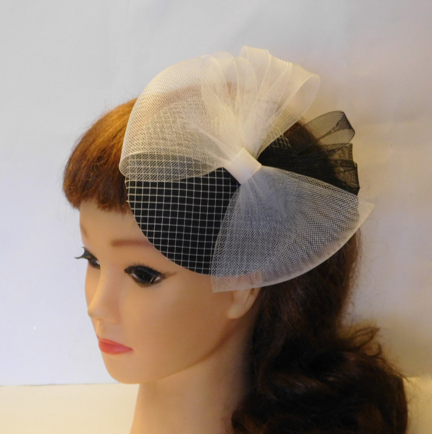 Black and White Hat fascinator, Ascot Hat, Ladies Ascot, Race, Goodwood, Cocktail, Kentucky Derby hat, Vintage 40s50s Wedding hat fascinator