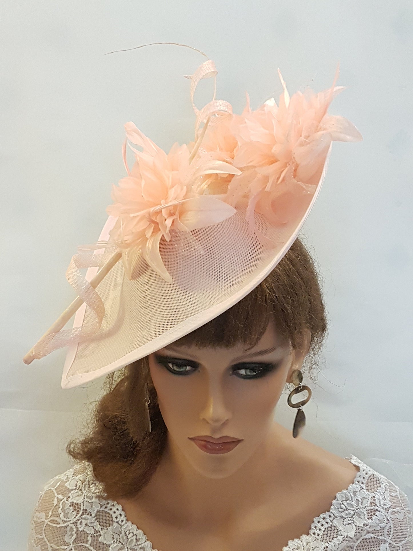 WHITE , IVORY & PINK Fascinator. Large Teardrop hatinator. Church Derby, Ascot,Wedding, Party hat, Mother of Bride/Groom Hat -EleganceFascinator