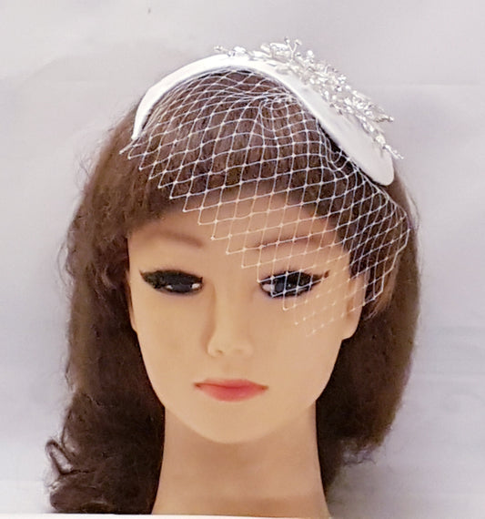 Chapeau de mariée blanc ou ivoire, fascinateur de mariage, coiffe de mariée, mini voile de cage à oiseaux et coiffe, fascinateur de chapeau de mariée, 2 pièces