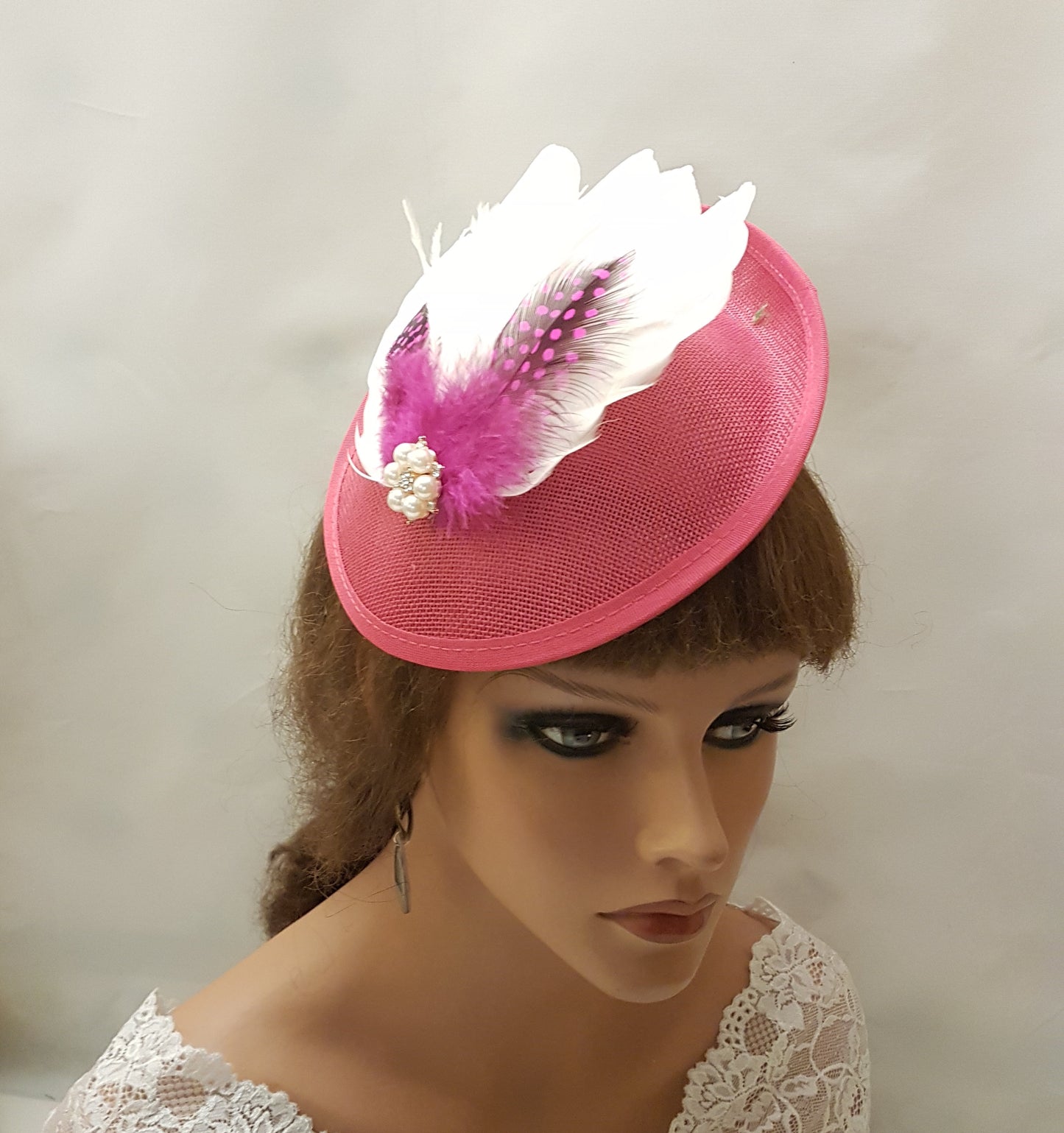 White Feather Fascinator Hat Pearl Accent Multicolor Base: Teal,Hot Pink,Plum, Emerald,Blue,Pink,Lavender,SilverGrey Wedding,Race,Occasions