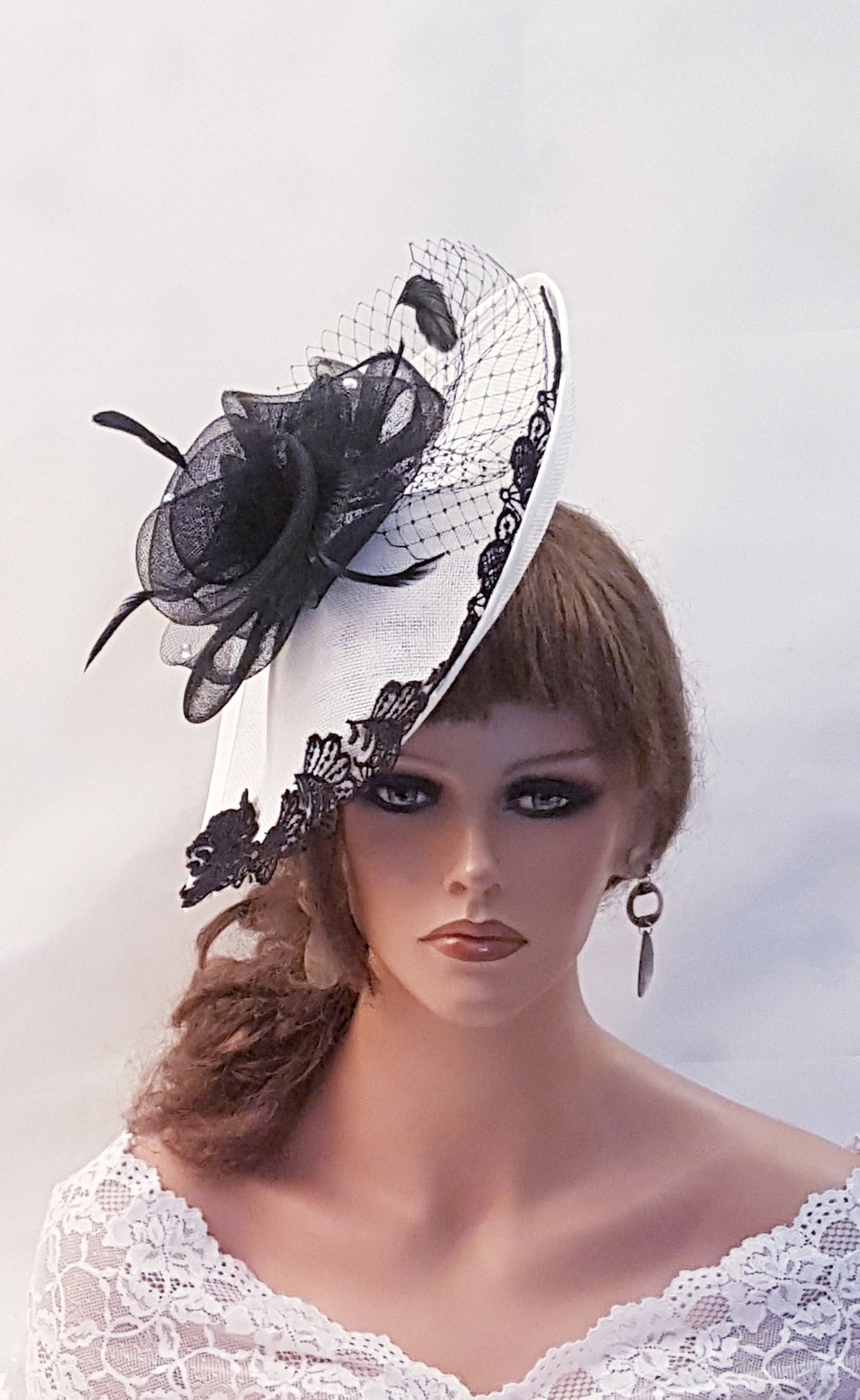 Black & White Fascinator Hat. Flowers, Feathers Motif Formal Event Headpiece,Wedding,Derby,Special Occasion hat. Mother of bride Fascinator