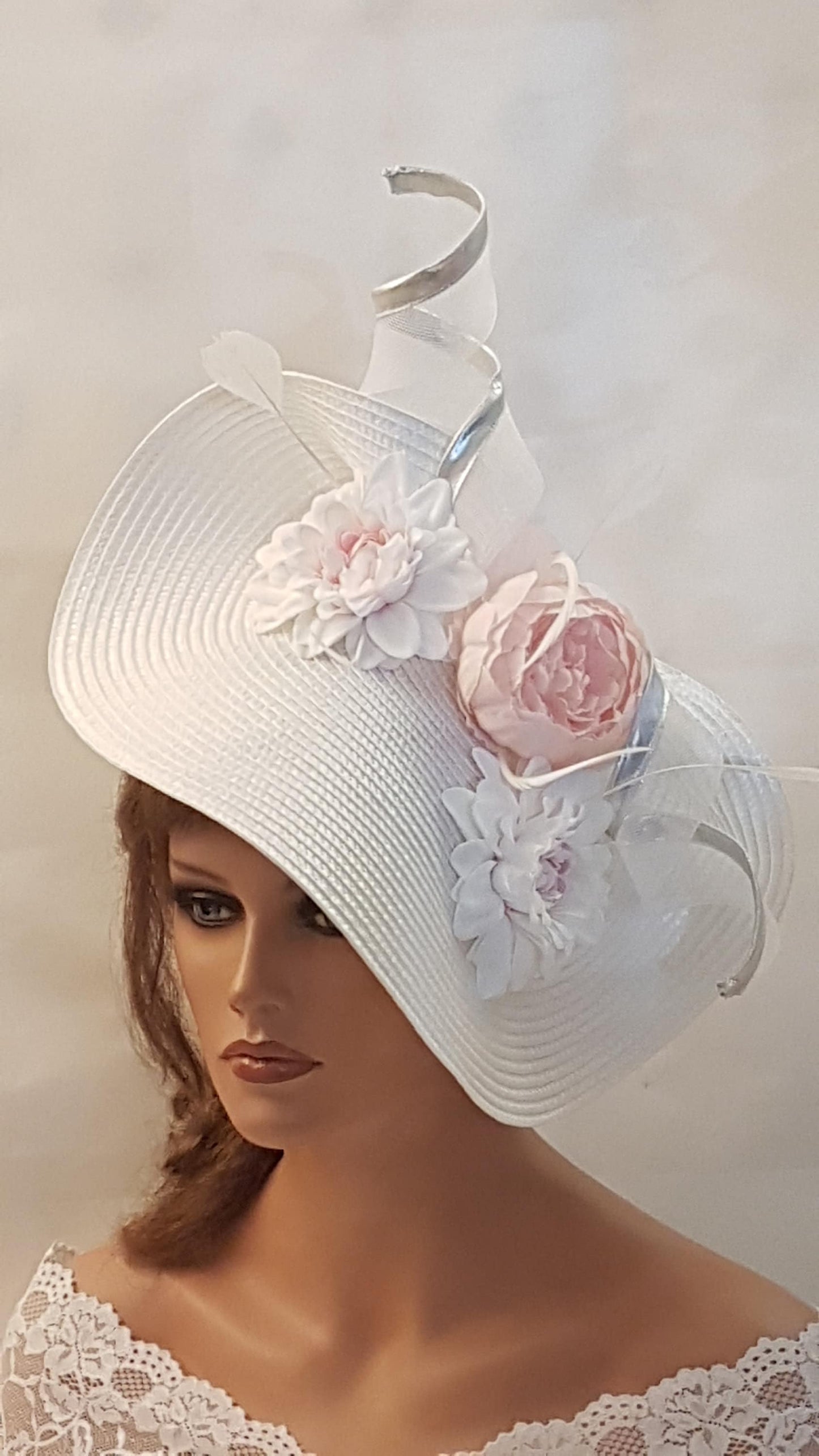 White & Pink fascinator large saucer women Hatinator Church Derby Ascot Race Wedding Cocktail Party hat Mother of Bride/Groom Hat Fascinator