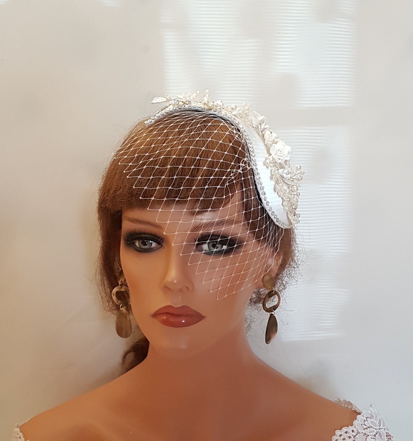 Birdcage veil fascinator Hat White Ivory - ELEGANCEFASCINATOR