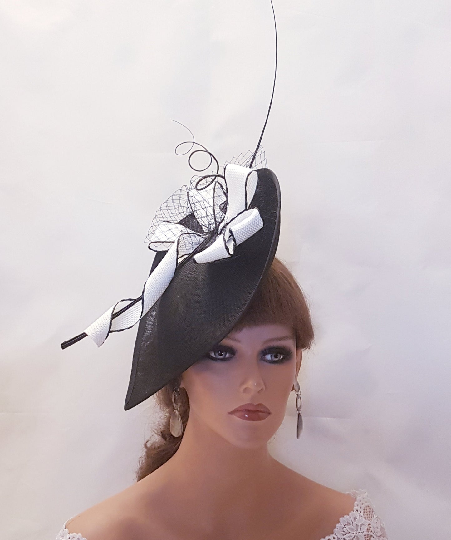 BLACK & WHITE HAT Mother of bride/groom hat Fascinator,Womens Large Black Teardrop Hat fascinator Wedding Ascot Ladies Occasion hatinator