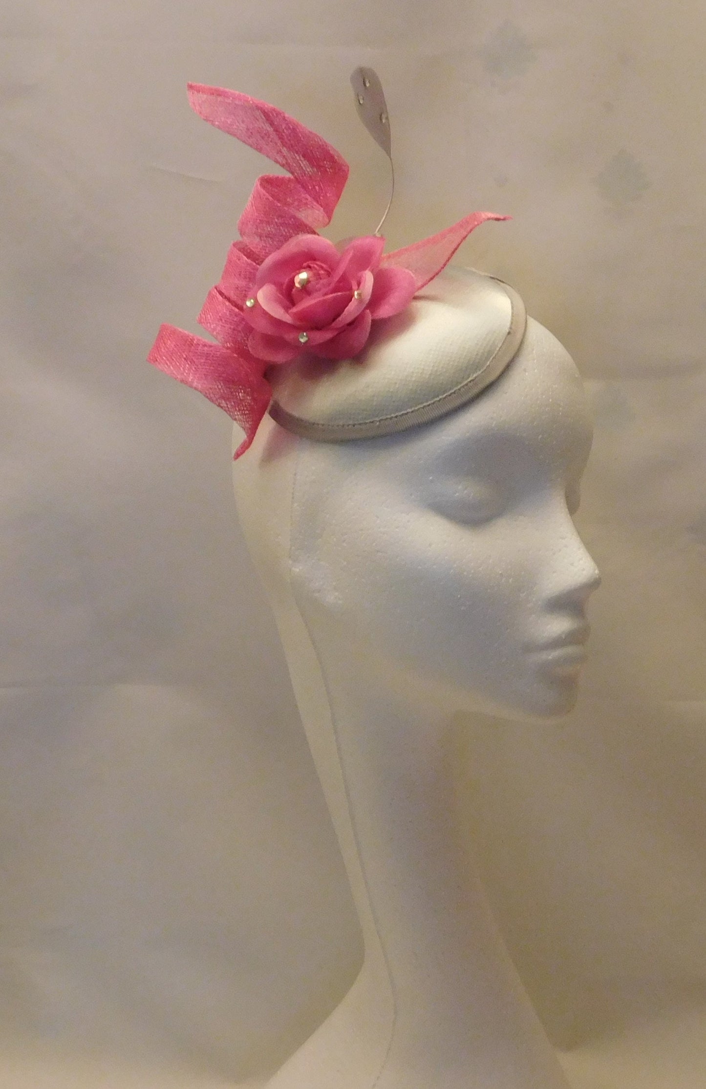 Fascinator, Silver Hat Pink Rode Floral Hat Fascinator Wedding Church Hat,Fascinator Hat,Goodwood Cocktail Ascot Prom Hat Hat Fascinator