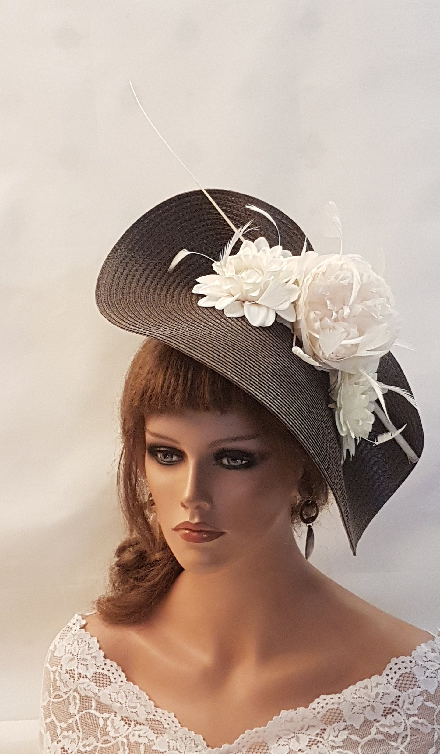 Chapeau fascinateur marron et ivoire, grande soucoupe, chapeau Quil Floral Church Derby Ascot Hat Race Wedding TeaParty Hatinator pour mère de la mariée/du marié