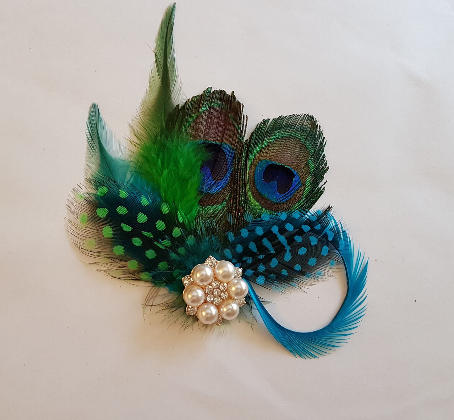 Feather fascinator, Peacock feather fascinator with Crystal Pearl. Turquoise Blue Green 1920s Gatsby headpiece Bridal Bridesmaid fascinator