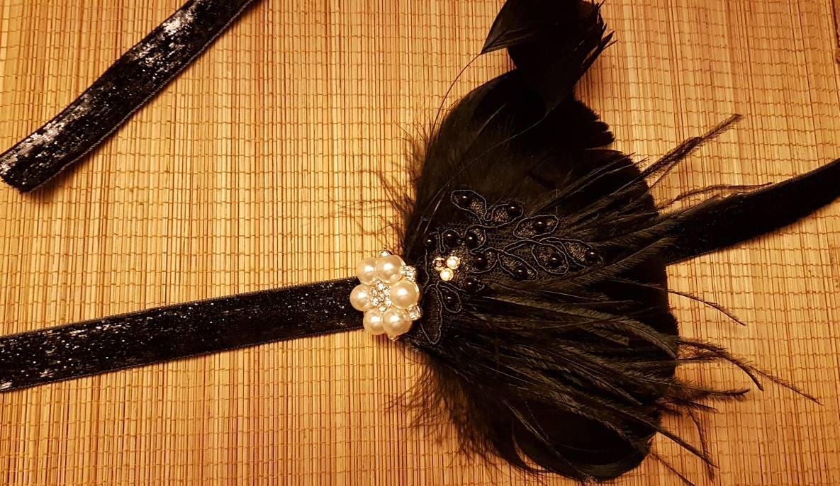 1920s Gatsby headband. black feather Fascinator,  #Gatsby headpiece, #Bridal Bridesmaid fascinator clip, Black gatsby headband fascinator